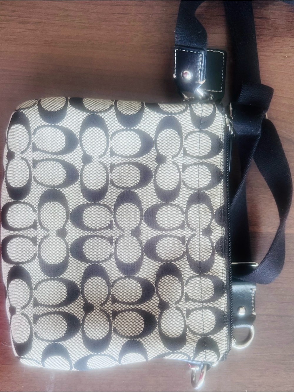Rare Vintage Coach Monogram Canvas Crossbody Bag in Brown and Cream - Picture 2 of 4